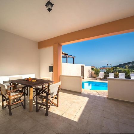 Nemesis Villa Plátanos Екстериор снимка